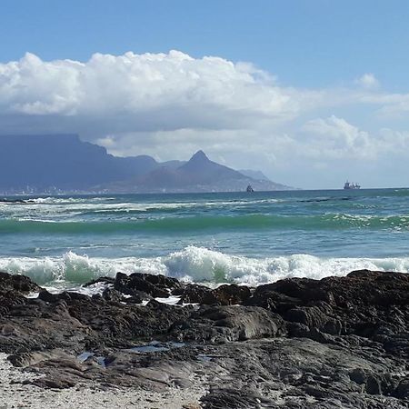 African Holiday Home In Table View Cape Town Bagian luar foto